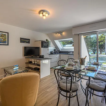 Phare De Kernevest-4 By Interhome